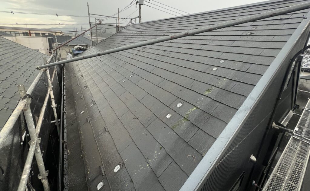 群馬県前橋市 太陽光パネル20枚取り外し後の屋根